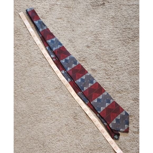 Vintage Murano Italia Necktie Burgandy Navy Gray 100% Silk Made in USA Dry Clean - Picture 4 of 4